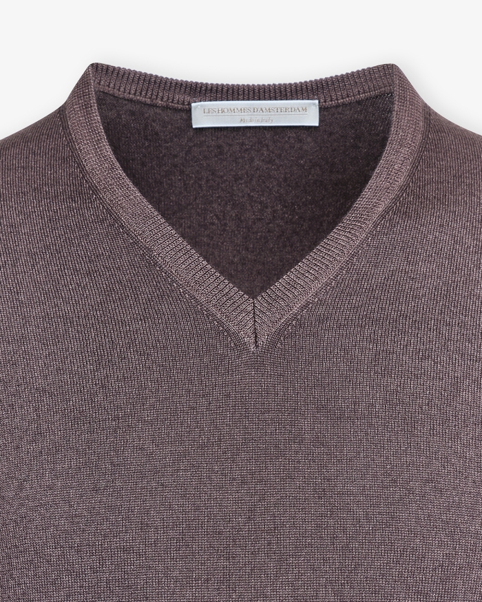 LES HOMMES D'AMSTERDAM LHDA - V-neck virgin wool - Washed - Dark brown
