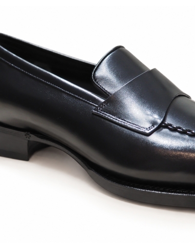 Santoni - Meraviglia Collection penny loafer - Black